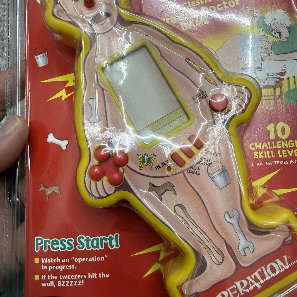 vintage hasbro hand held electronic operation game‎ 49003 1998